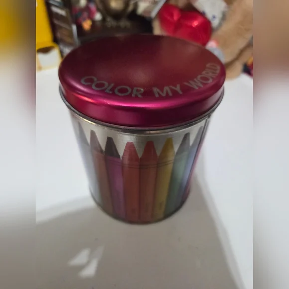 Vintage "Color My World" Crayon Storage Tin - Picture 2 of 7